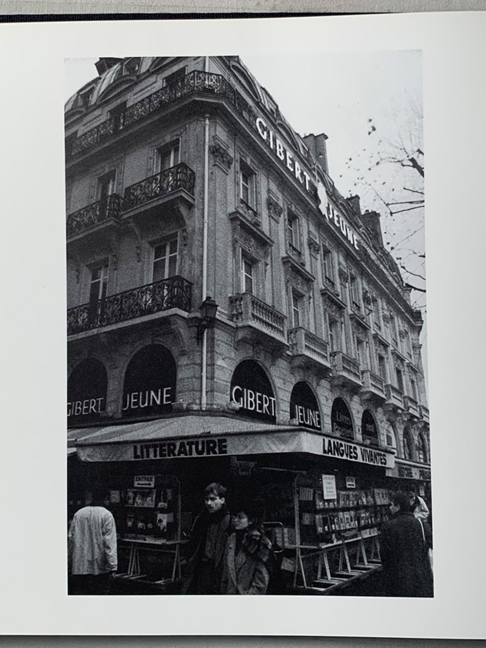 Paris-Calcutta Images In Harmony